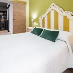 Caleta Apartment *